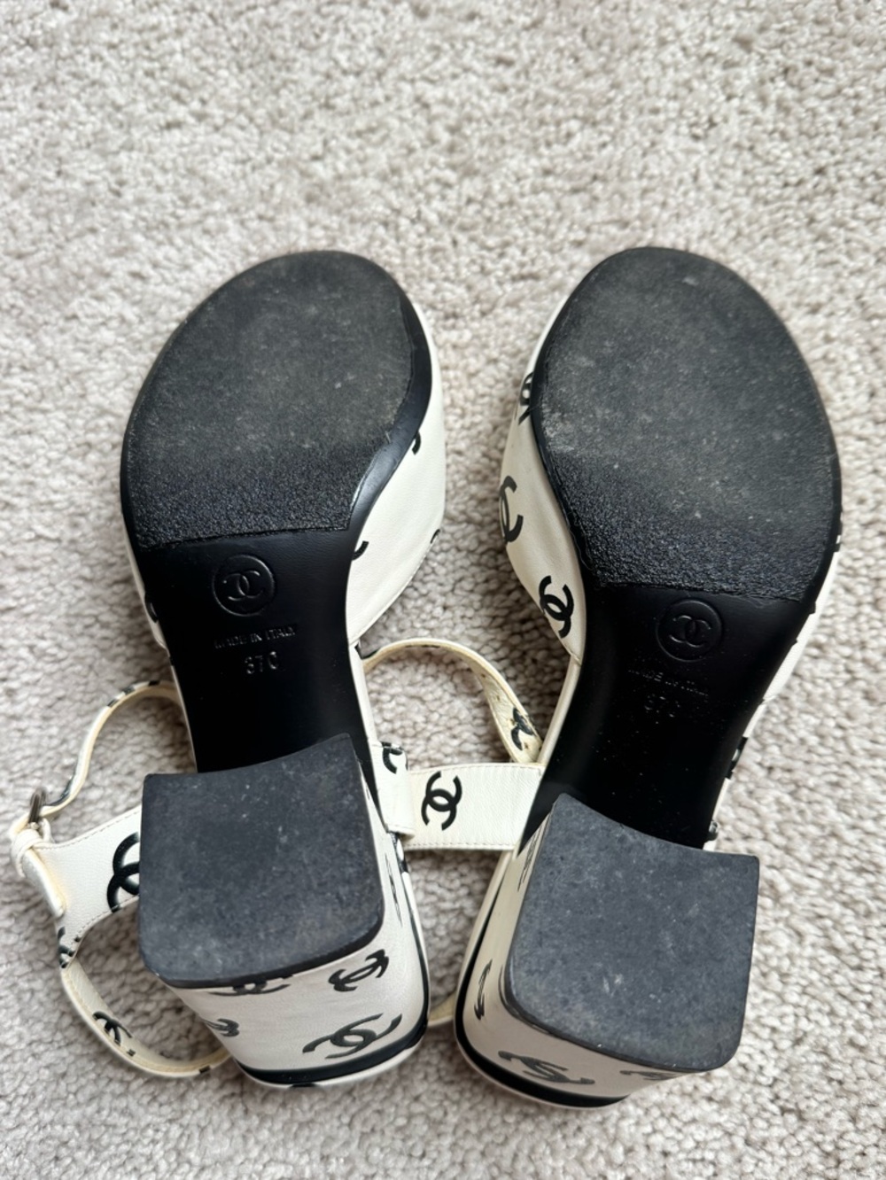 CHANEL 22SS Runway Style Printed CC Slingback Heeled Sandals, Size 37 - Picture 9 of 10